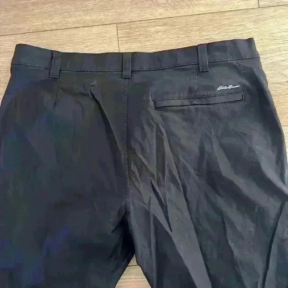 Eddie Bauer men’s slack/outdoor pants size 38 x‎ 30.